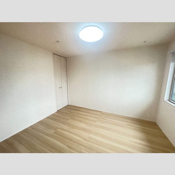 その他 (洋室)