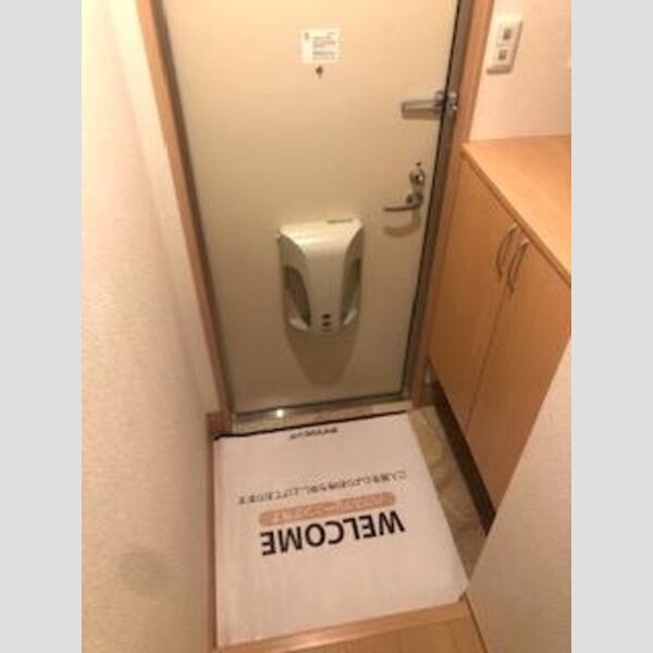 玄関 (玄関)