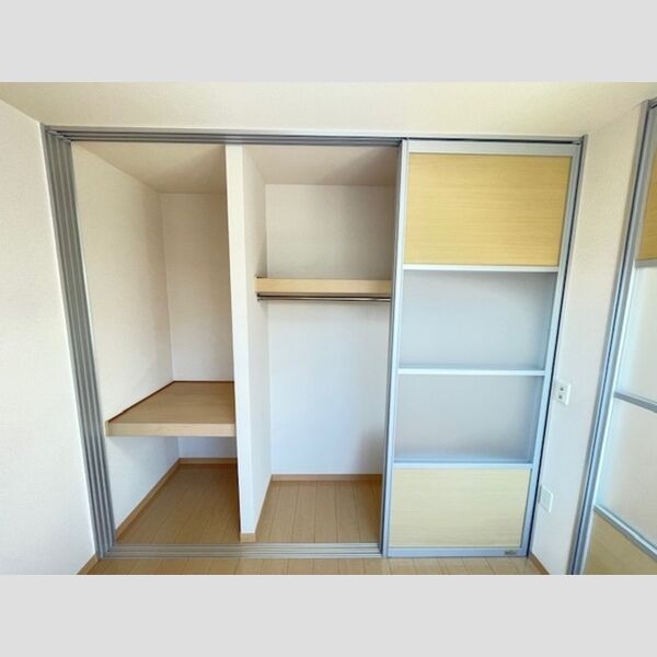 収納 (クローゼット)