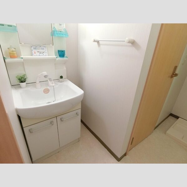 洗面所 (洗面所)