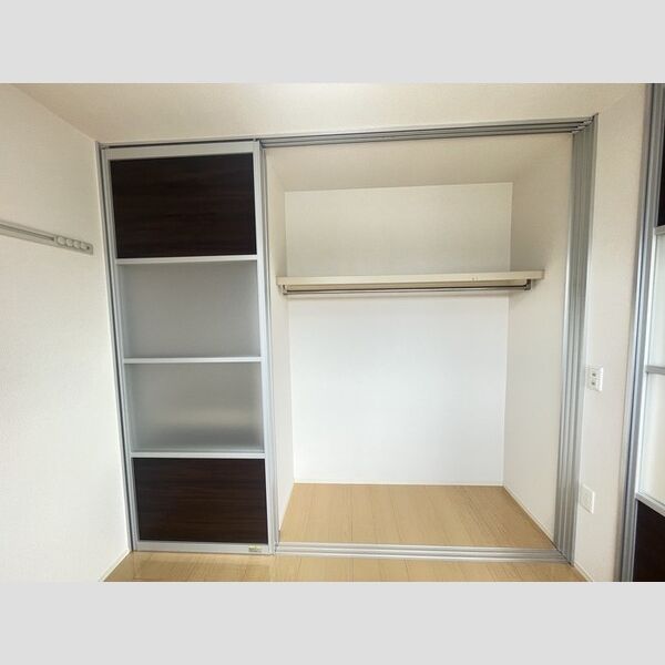 収納 (クローゼット)