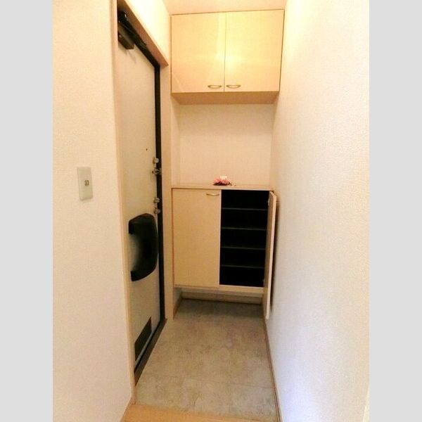 玄関 (玄関(シューズボックス))