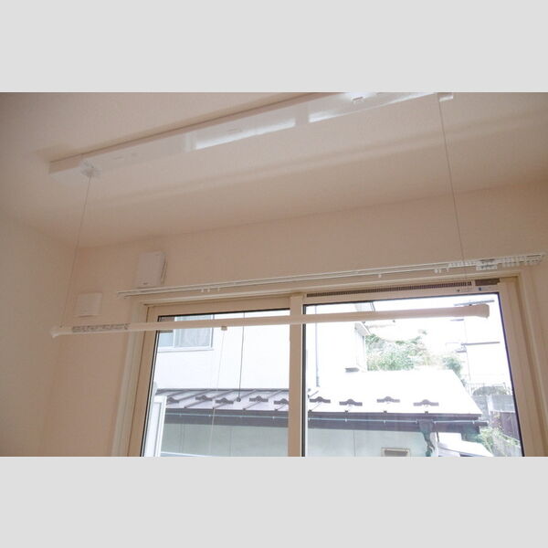 その他 (室内物干し)