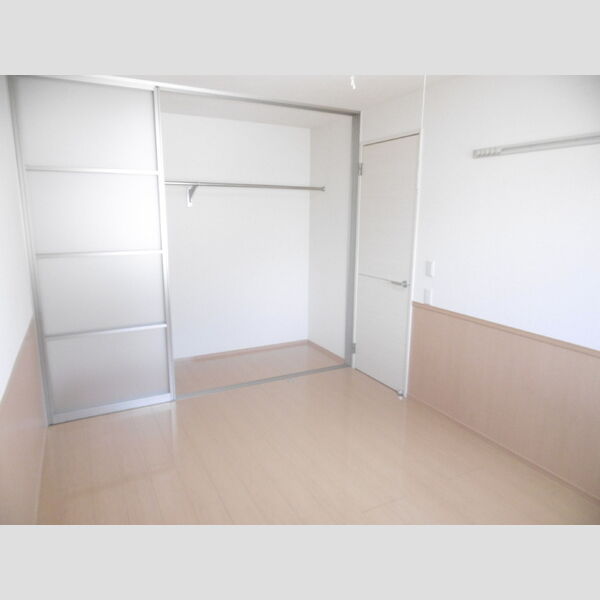 その他 (東側洋室)