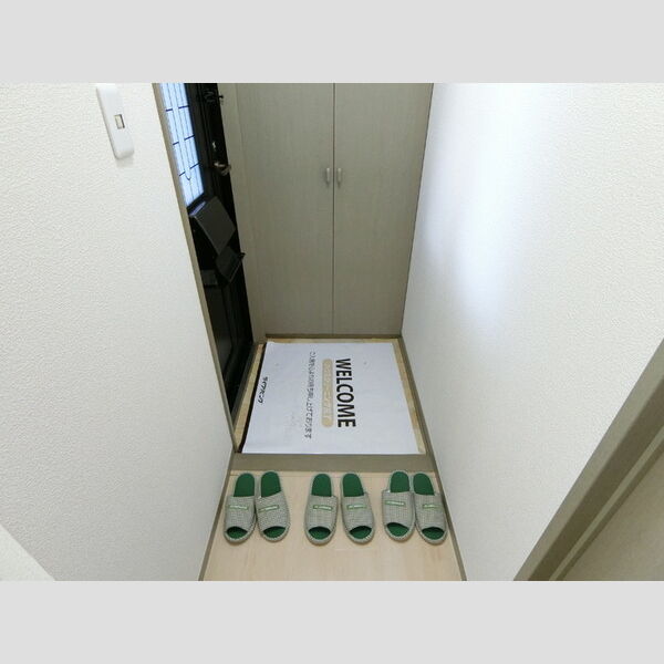 玄関 (玄関)