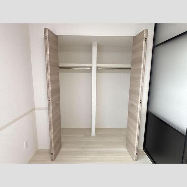 収納 (クローゼット)