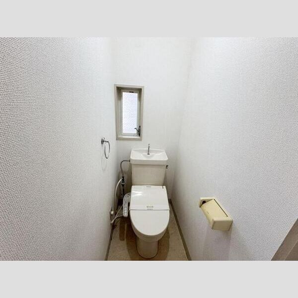 トイレ (温水洗浄暖房便座)