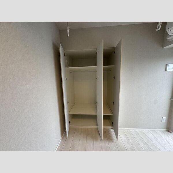 収納 (クローゼット)