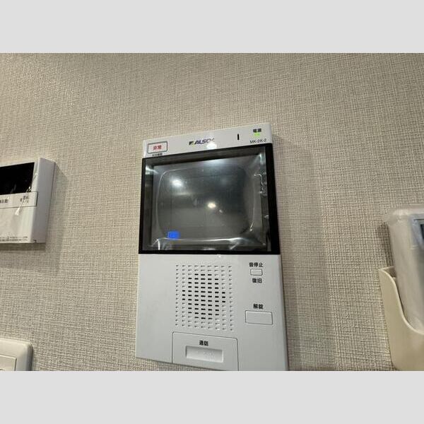 その他設備 (モニター付きインターホン)