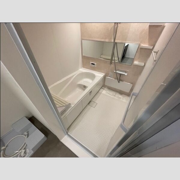 バス (追い焚き給湯機能付き浴室)