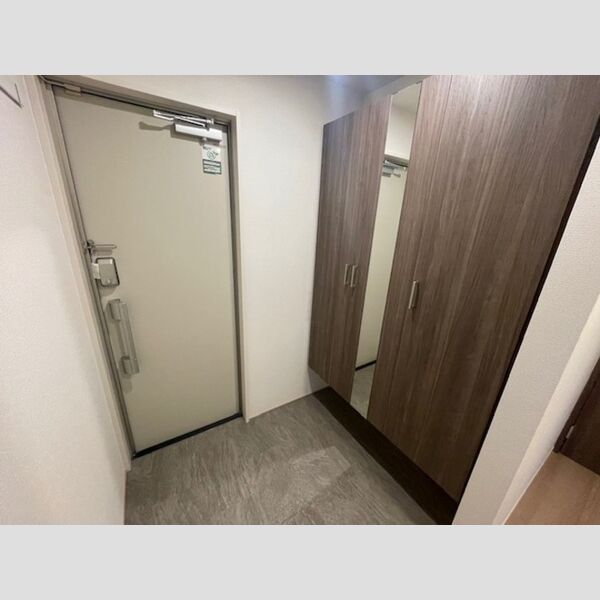 玄関 (玄関)