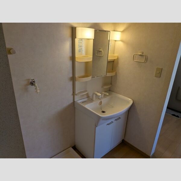 洗面所 (洗面)