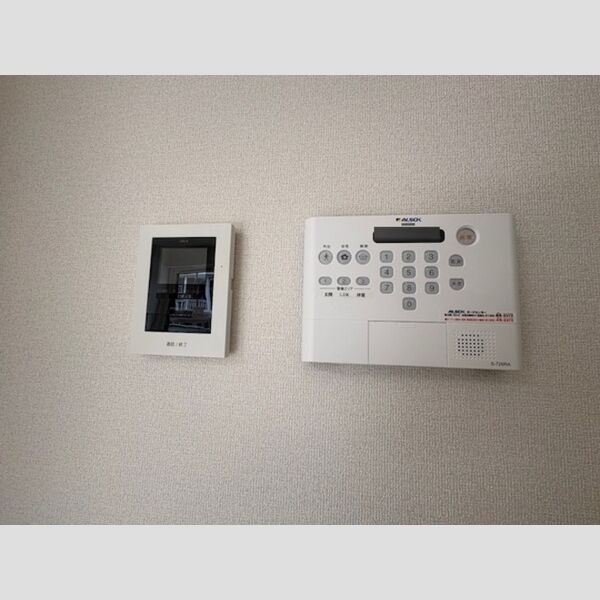 その他設備 (モニター付きインターホン・ホームセキュリティ)