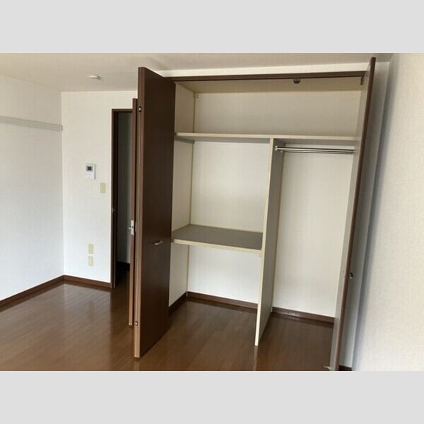 その他 (クローゼット)