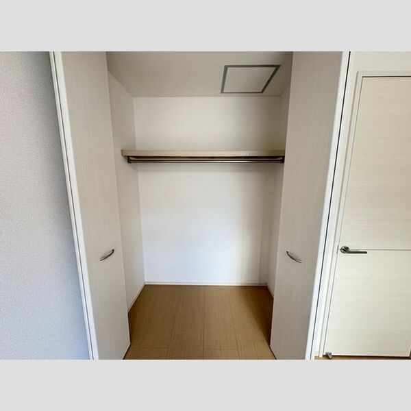 収納 (クローゼット)