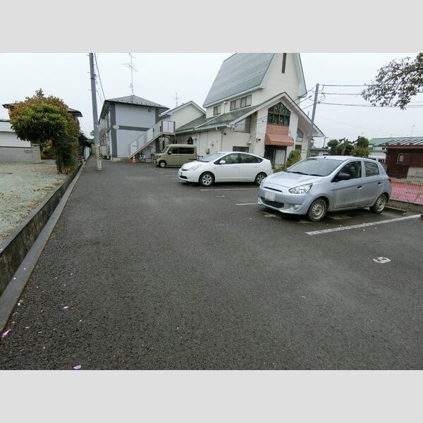 駐車場 (駐車場)