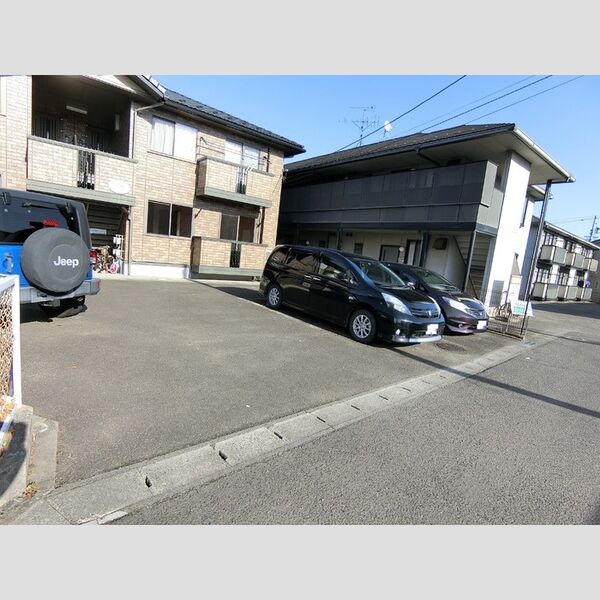 駐車場 (駐車場)