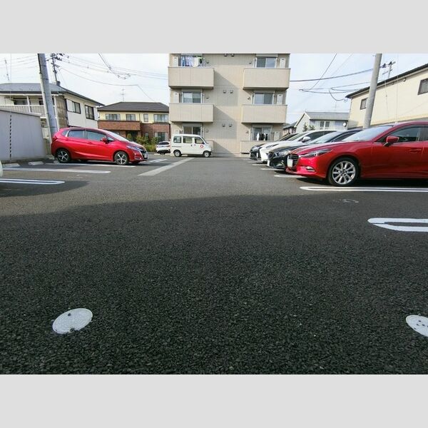 駐車場 (駐車場)