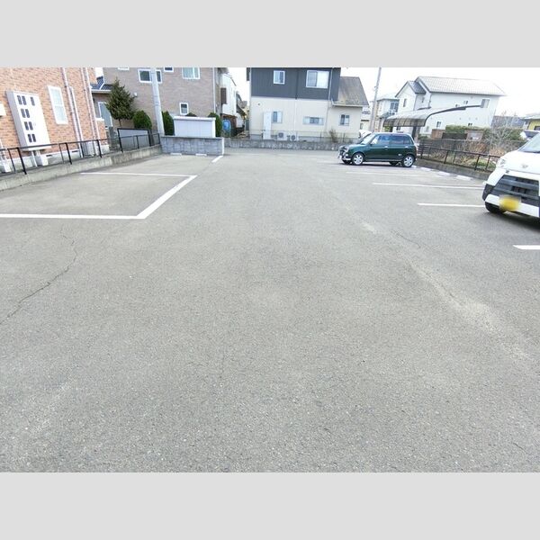 駐車場 (駐車場)