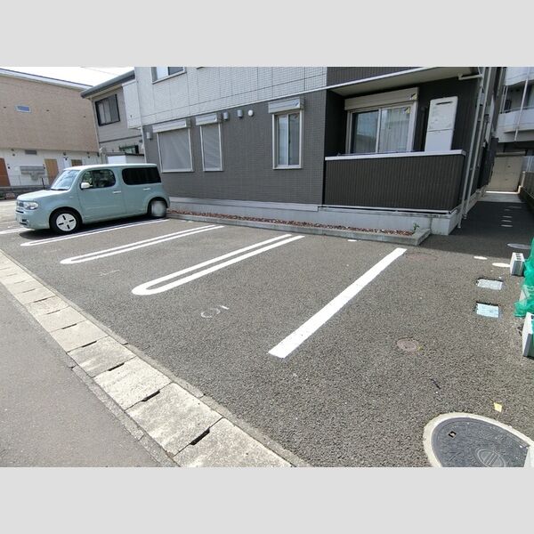 駐車場 (駐車場)