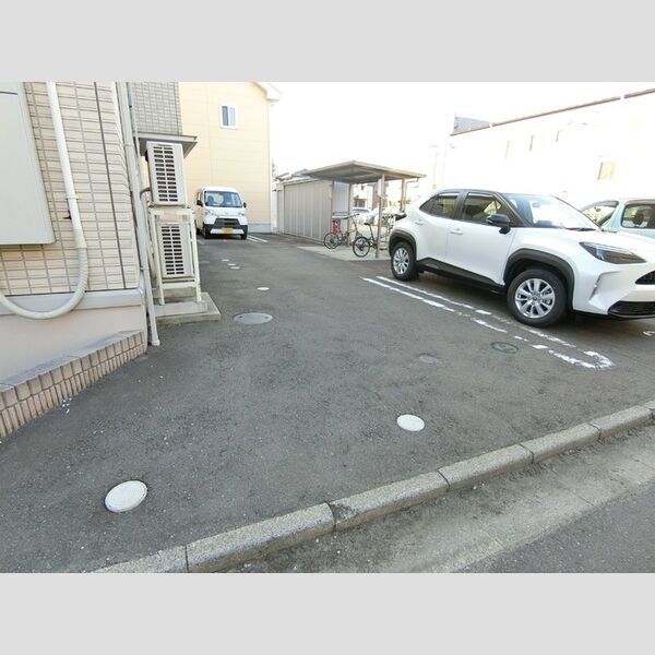 駐車場 (駐車場)