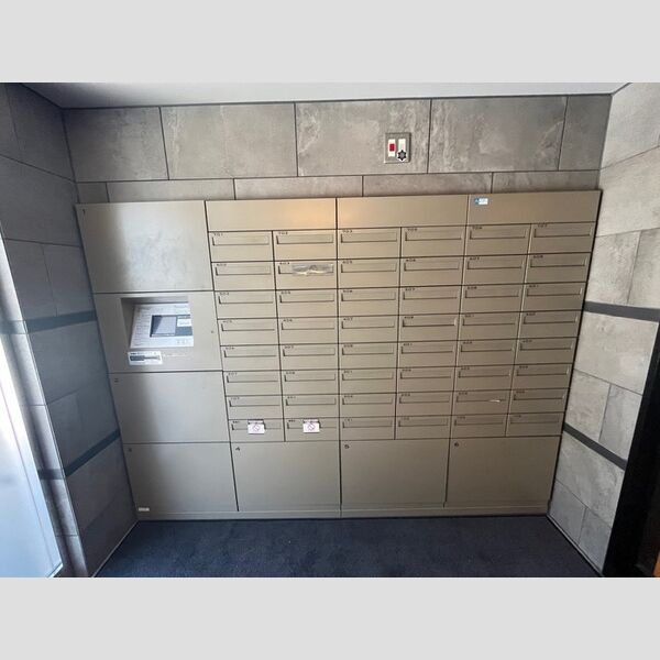 現地周辺 (宅配ボックス)
