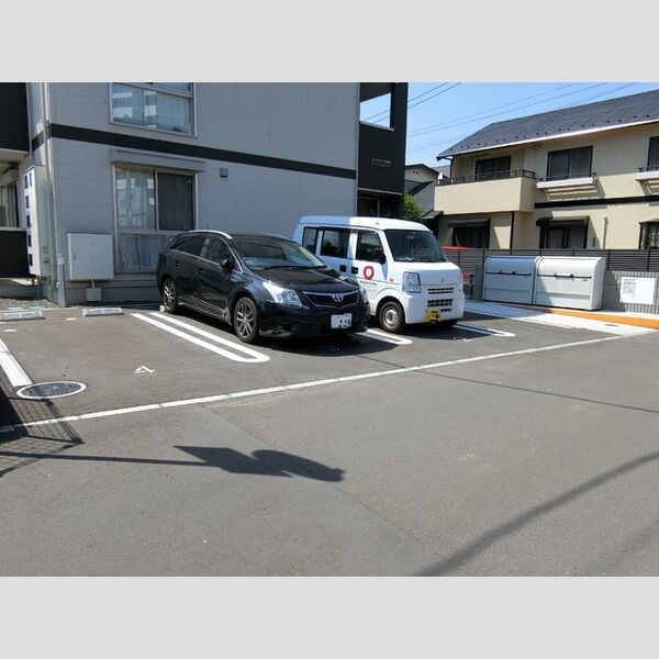 駐車場 (駐車場)