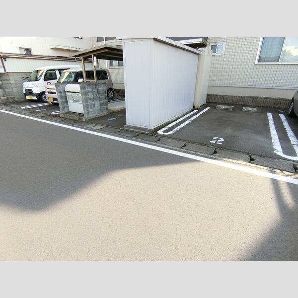 駐車場 (駐車場)