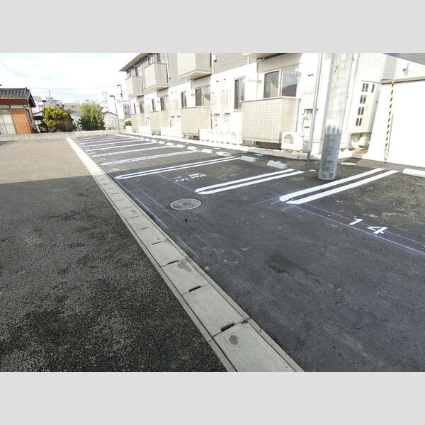 駐車場 (駐車場)