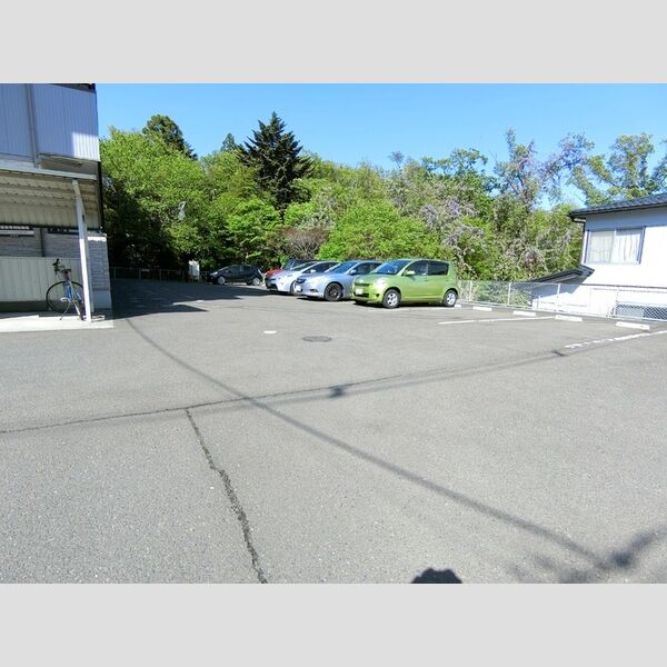 駐車場 (駐車場)