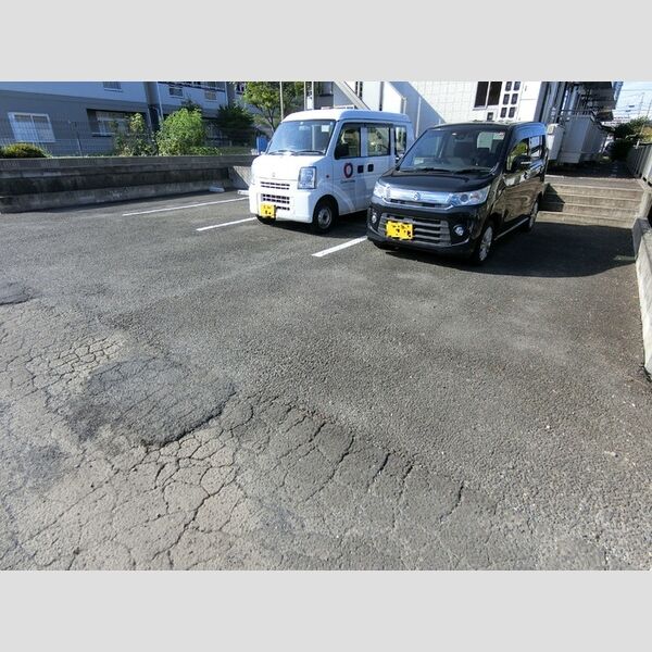 駐車場 (駐車場)