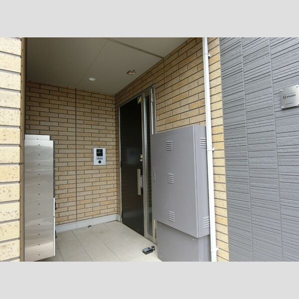 エントランス (エントランス)