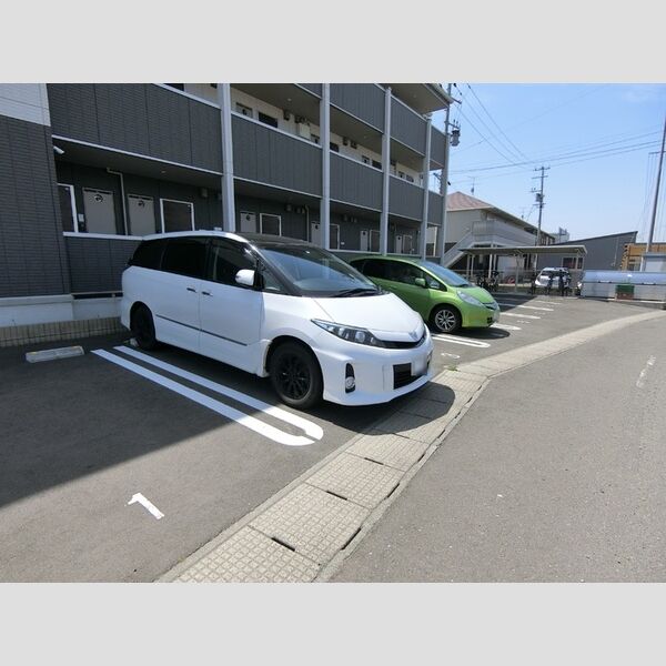 駐車場 (駐車場)