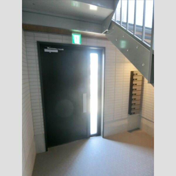 現地周辺 (ロビー)