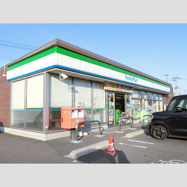現地周辺 (ファミリーマート若林荒井店)