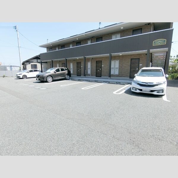 駐車場 (駐車場)
