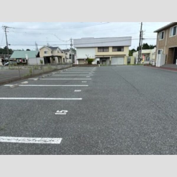 駐車場 (駐車場)