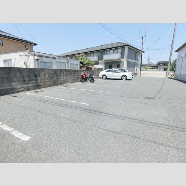 駐車場 (駐車場)