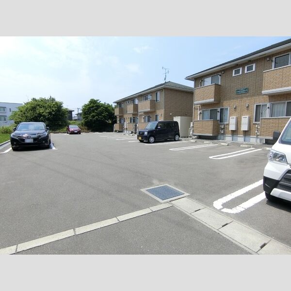 駐車場 (駐車場)