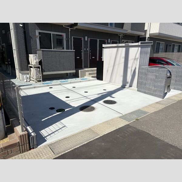 駐車場 (駐車場)