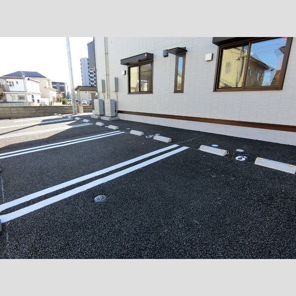 駐車場 (駐車場)