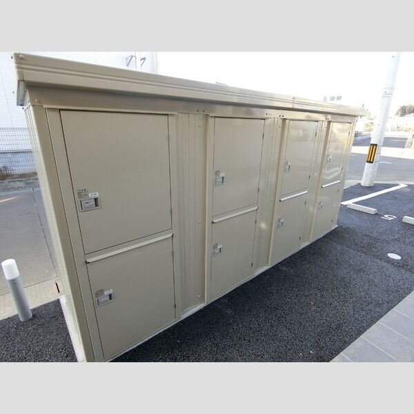 現地周辺 (物置)