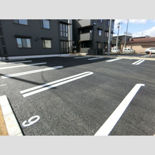 駐車場 (駐車場)