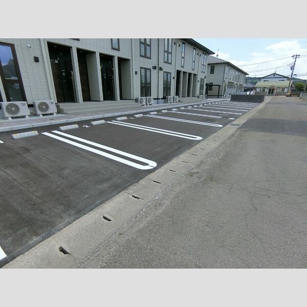駐車場 (駐車場)