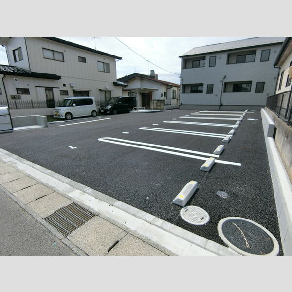 駐車場 (駐車場)