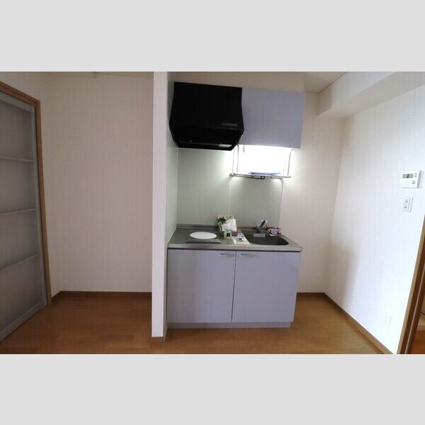 キッチン (キッチン)