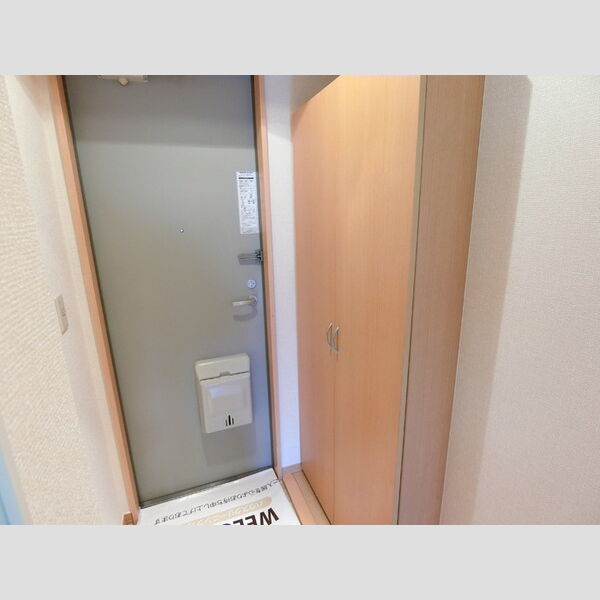 玄関 (玄関)