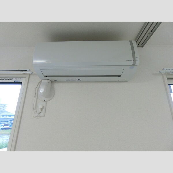 その他設備 (エアコン)