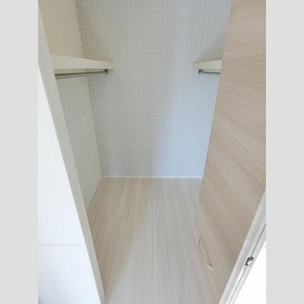 収納 (ウォークインクローゼット)