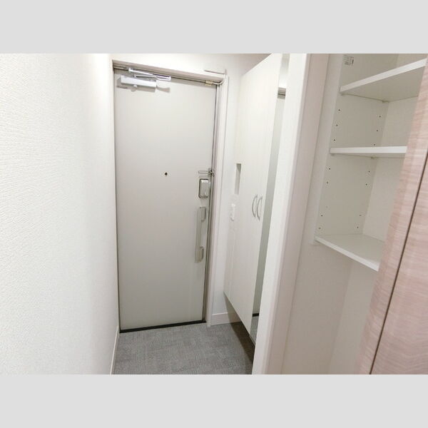 玄関 (玄関)